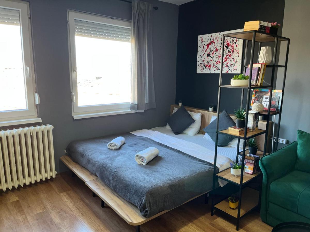 Mickitos City Center Apartment Üsküp Dış mekan fotoğraf